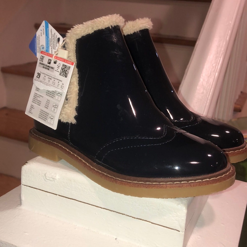 Ankle boots